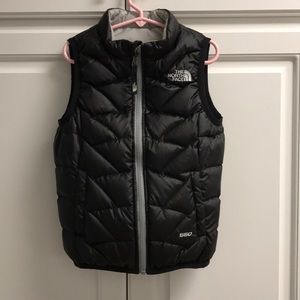 Little Girls Reversible Puffer Vest. Size XS.